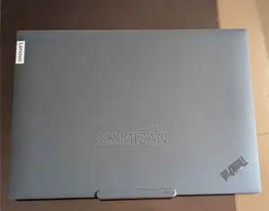 Lenovo Thinkpad P14s Gen5 Amd