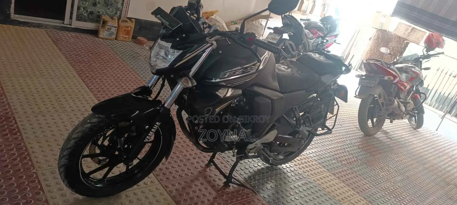 Yamaha FZS version 2 2023