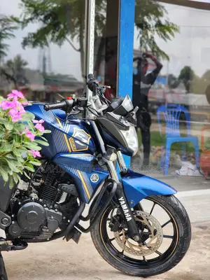 Yamaha FZs V2 2022