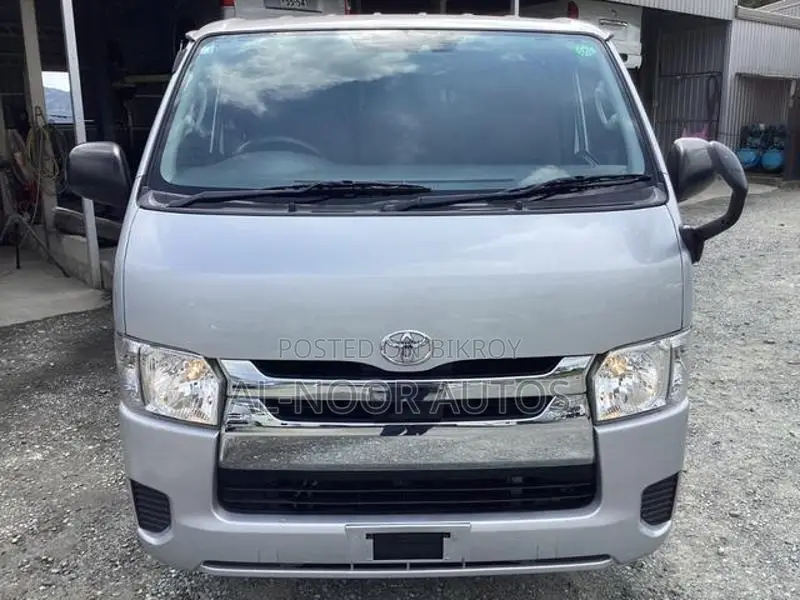 Toyota Hiace GL Dual AC key 2021