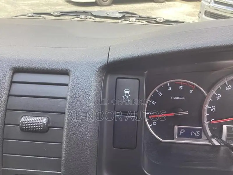 Toyota Hiace GL Dual AC key 2021