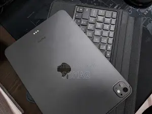 iPad Pro 11" M4 (2024) - Like New
