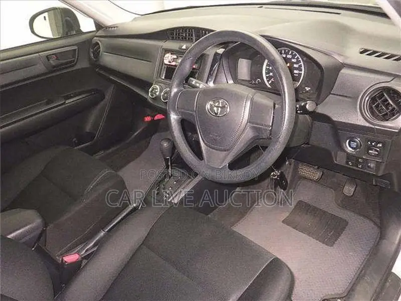 Toyota Axio NON HYBRID Ex 2020