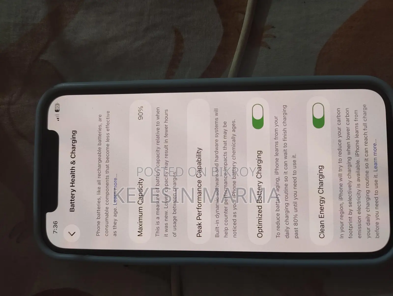 Apple iPhone 12 (Used)