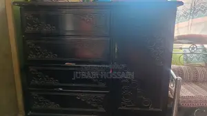 Wardrobe Sell