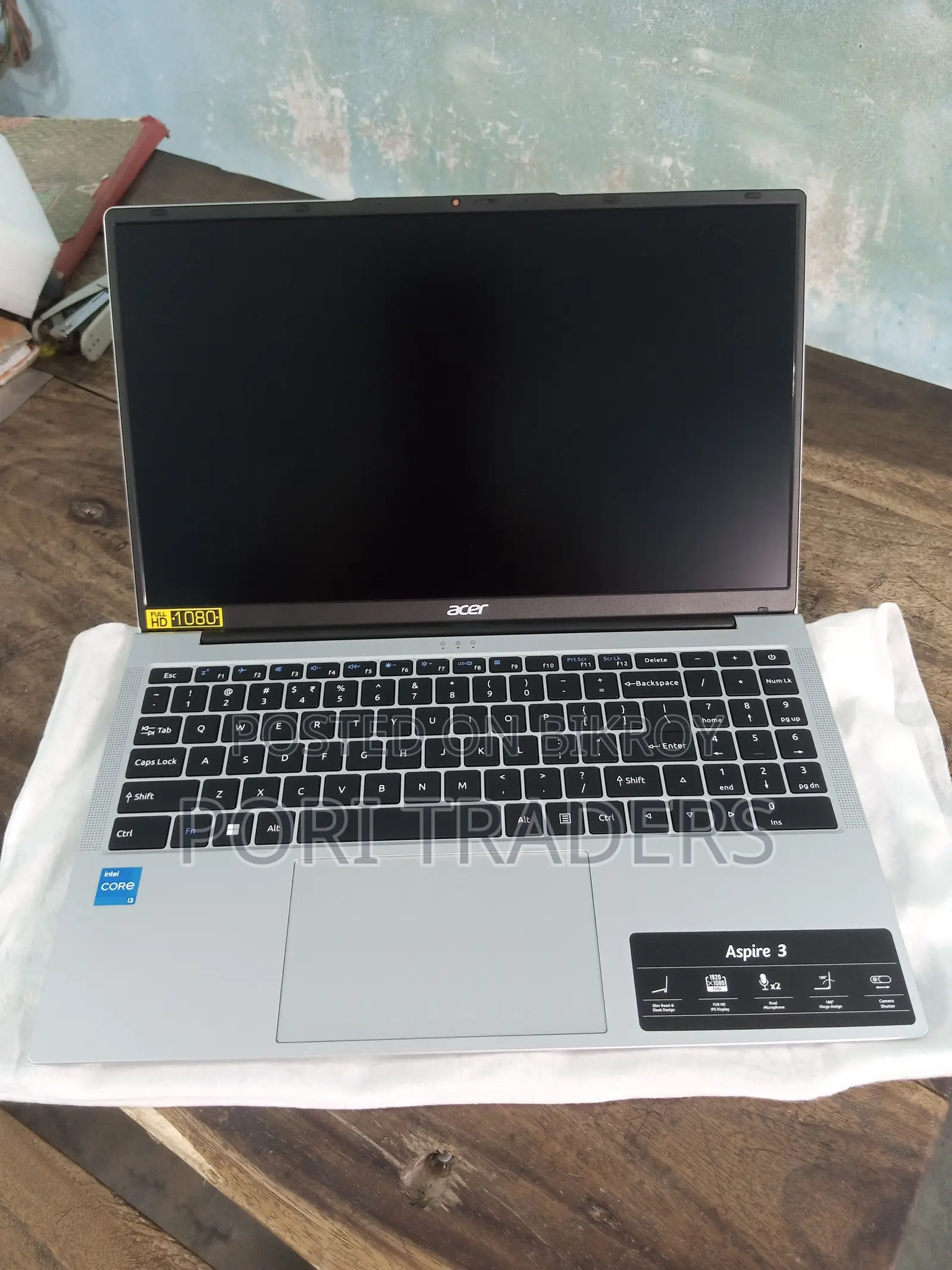 ACER Aspire 3 A325-53 New Condition