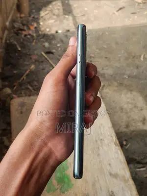 OnePlus 8T (Used)