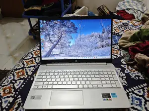 HP 15s-fq5786TU Core i3 12th Gen 15.6" FHD Laptop