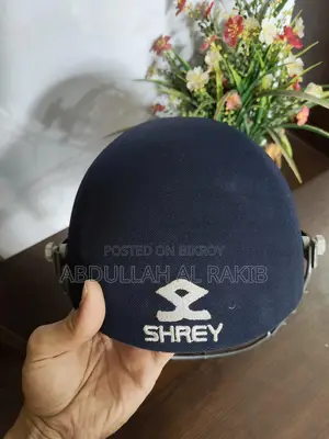 Shrey ক্রিকেট হেলমেট – হালকা ব্যবহৃত (৫ মাস) চমৎকার কন্ডিশন