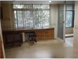 WELL DECORATED 5 BED SAMIFURNISHED FLAT RENT IN GULSHAN 2 MEDDLE