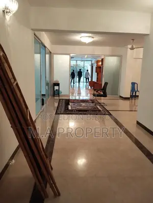 WELL DECORATED 5 BED SAMIFURNISHED FLAT RENT IN GULSHAN 2 MEDDLE