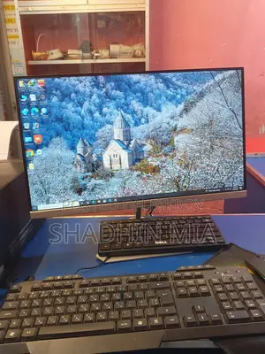 Computer full setup Ram-8GB core i3 / monitor 22" boder less