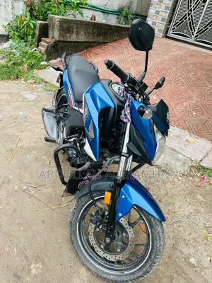 Honda Hornet 2018 Blue