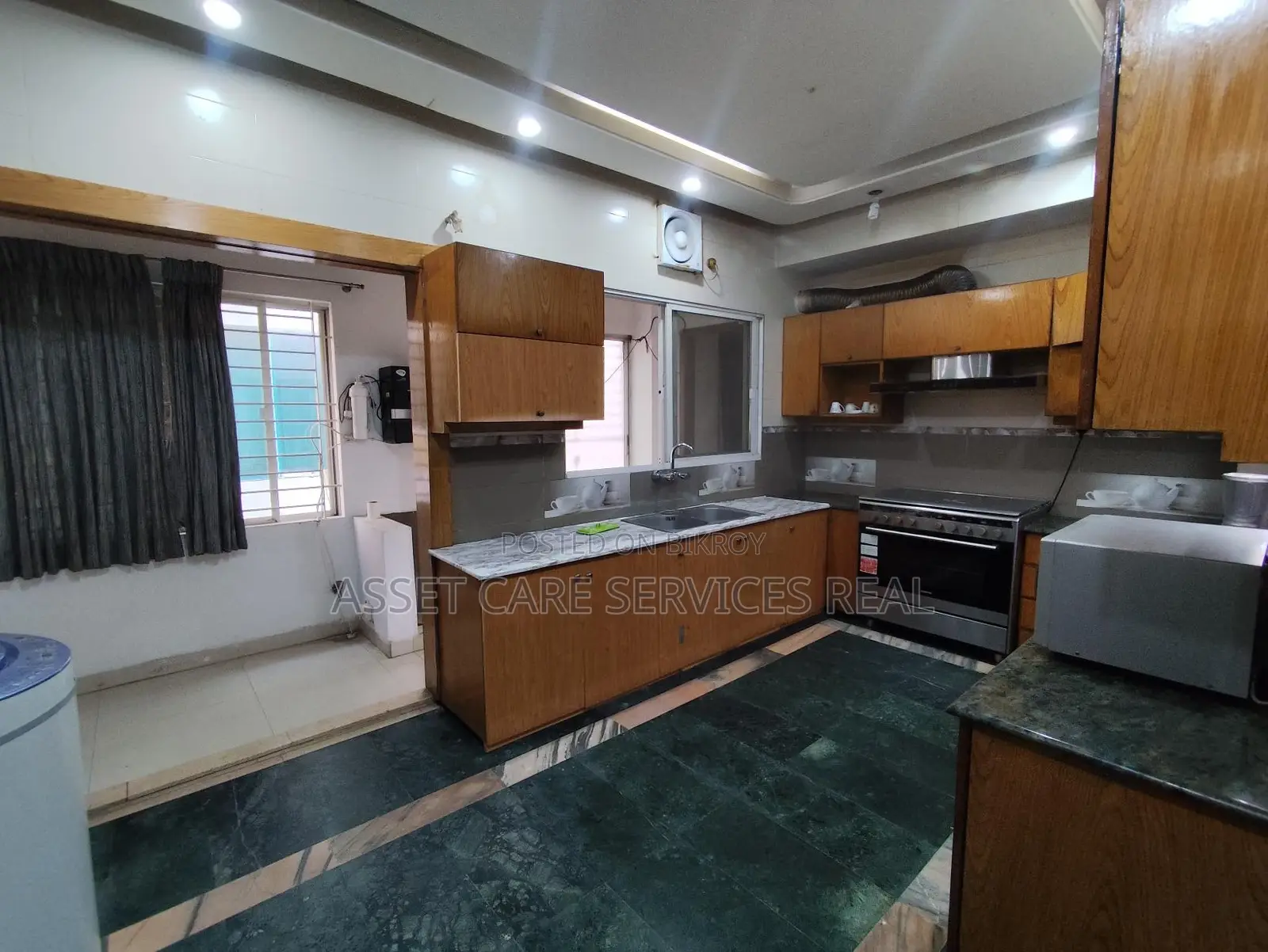 Fully-Furnished 4-Bedroom Exclusive Apartment for Rent in Baridhara Diplomatic Zone