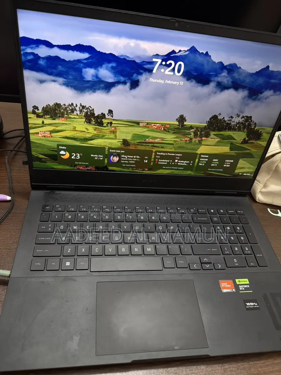 HP OMEN 16-xf0066AX gaming laptop with box.