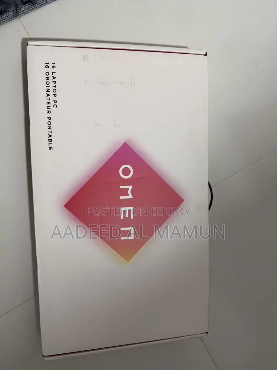 HP OMEN 16-xf0066AX gaming laptop with box.