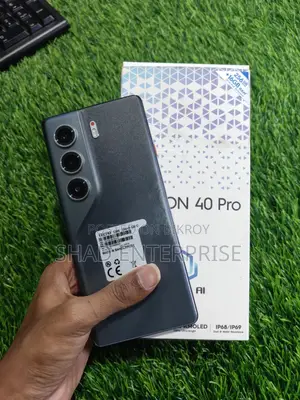 Tecno Spark 40 Pro 256 GB Silver