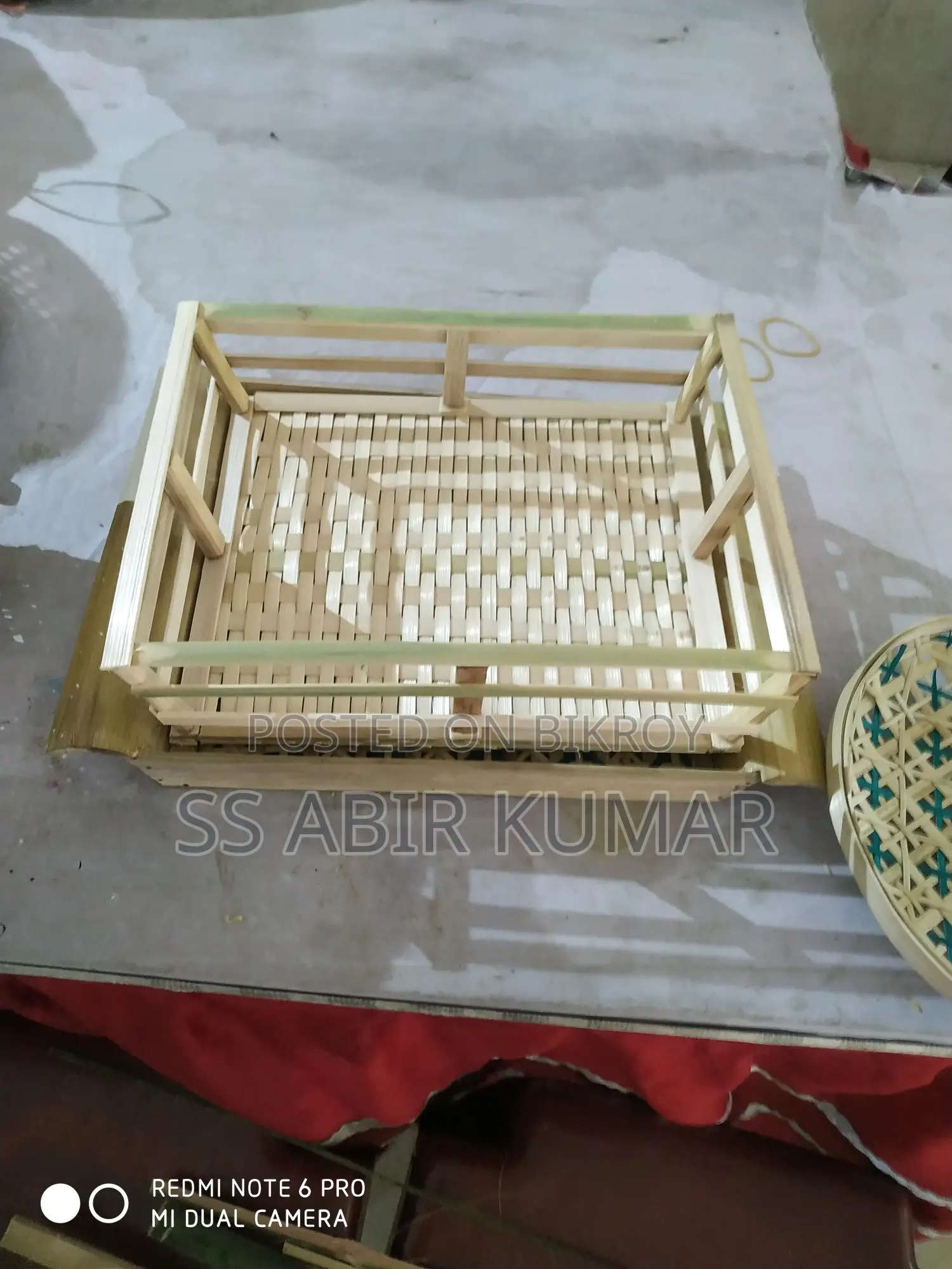 বাঁশের প্রোডাক্ট। নির্ভর যোগ্য এবং ১০ বছরের টিকসয়।