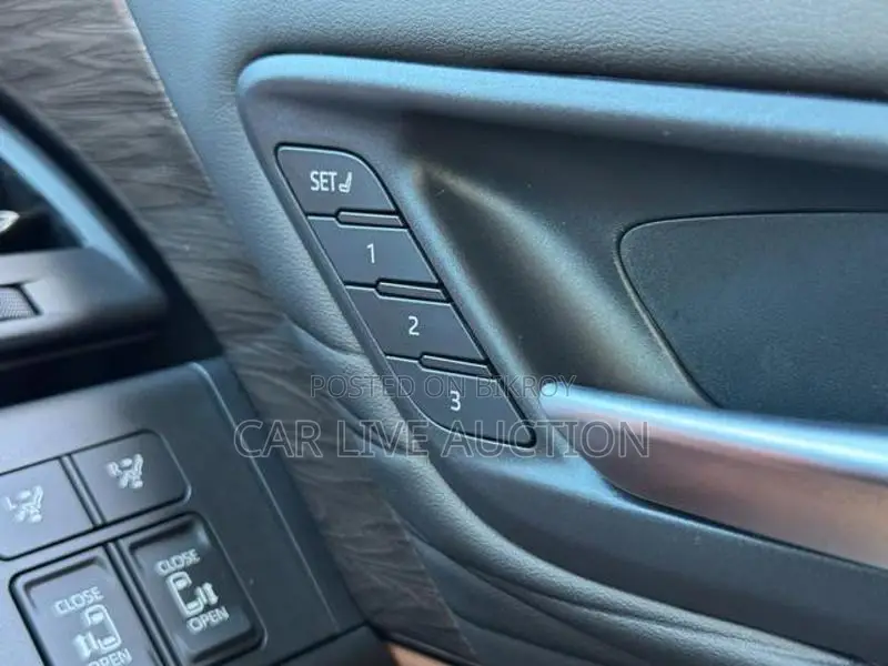 Toyota Vellfire Executive Lounge 2023