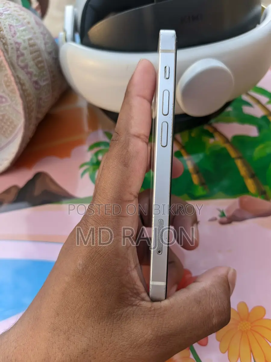 Apple iPhone 12 Mini waterproof (Used)