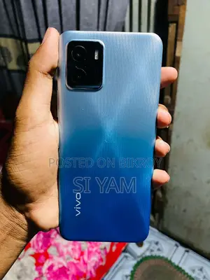 Vivo Y15S 3/32 (Used)