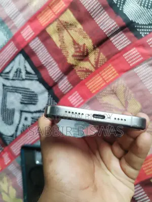 Apple iPhone 15 Pro Max Natural Titanium (Used)