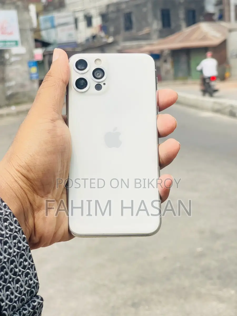 Apple iPhone X (Used)