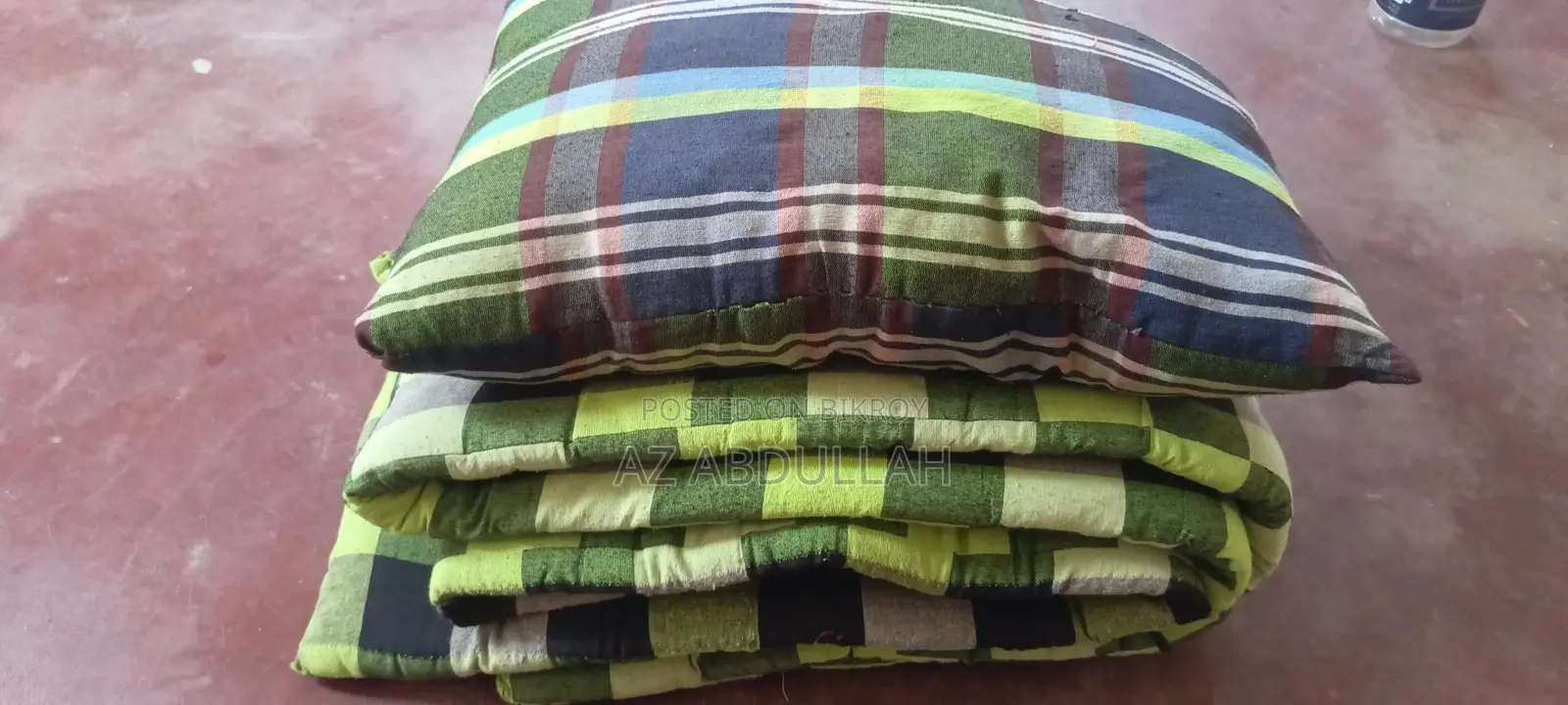 তোষক আর বালিশ
