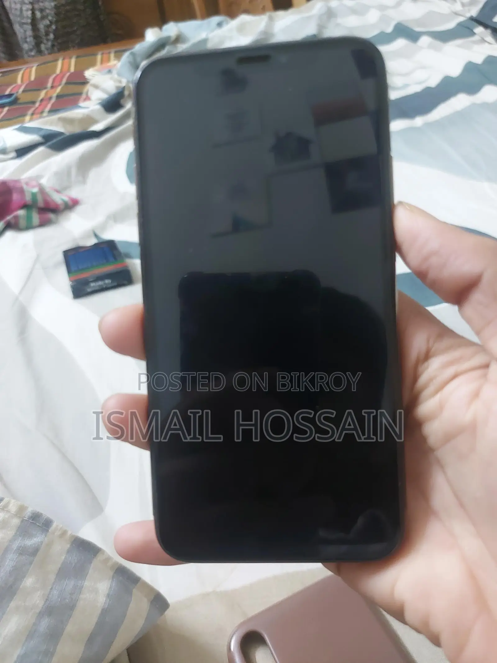 Apple iPhone XS (Used)