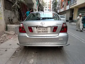 Toyota Premio 2002