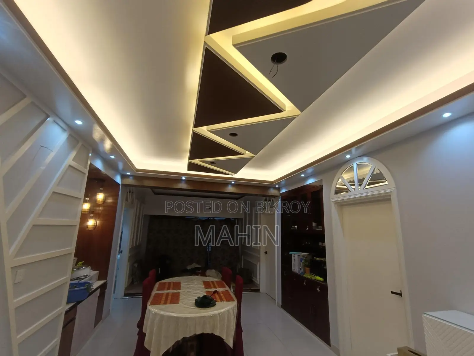 Furnished 3bdrm Apartment in Uttara for Sale