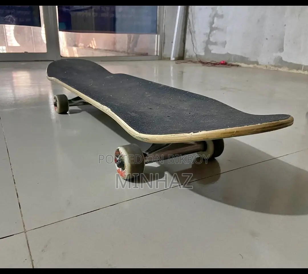 Skateboard... Northeast Mable Wood