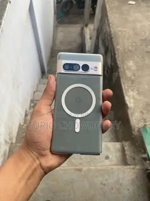 Google Pixel 7 Pro . (Used)