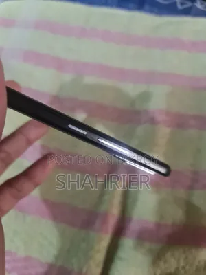 Vivo V21 128 GB Purple