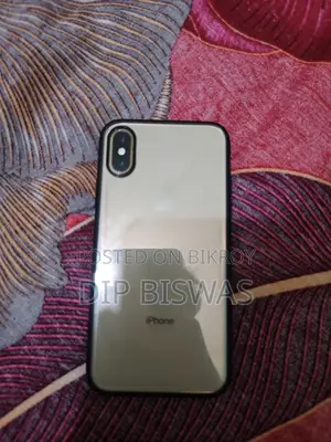 Apple iPhone XS (Used)