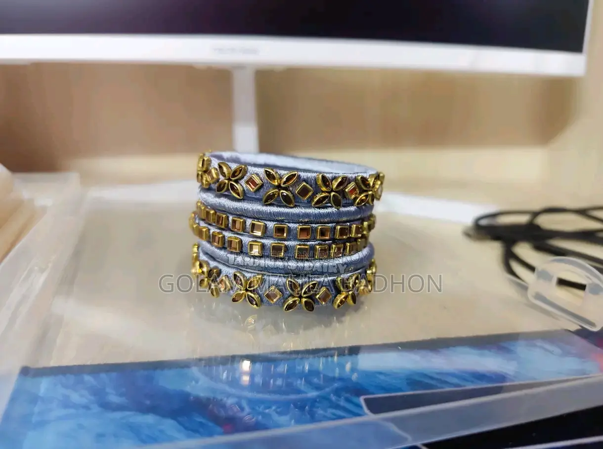Kundan Bangles