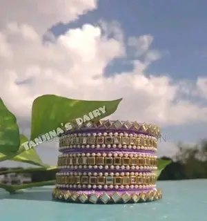 Kundan Bangles