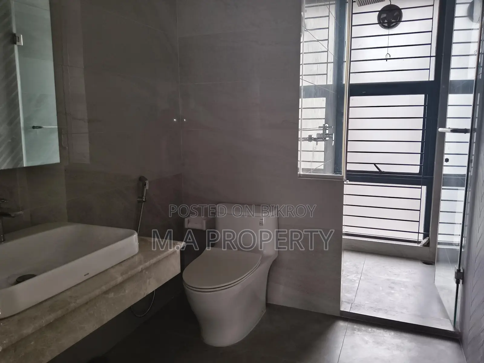 Shanta Brand New 3-Bedroom Apartment 3400sqft Gulshan-1