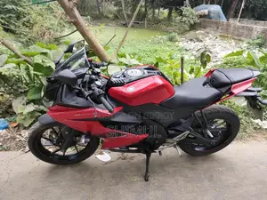 Yamaha 2022 Red