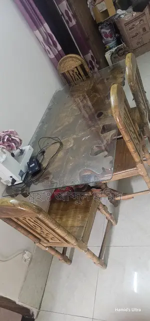 ডাইনিং টেবিল ও চেয়ার