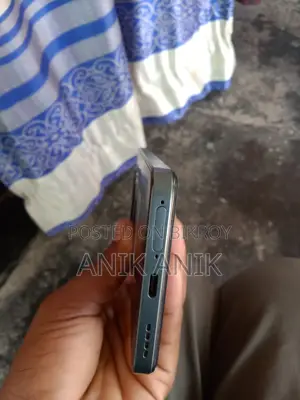 Realme 12 8/256 (Used)