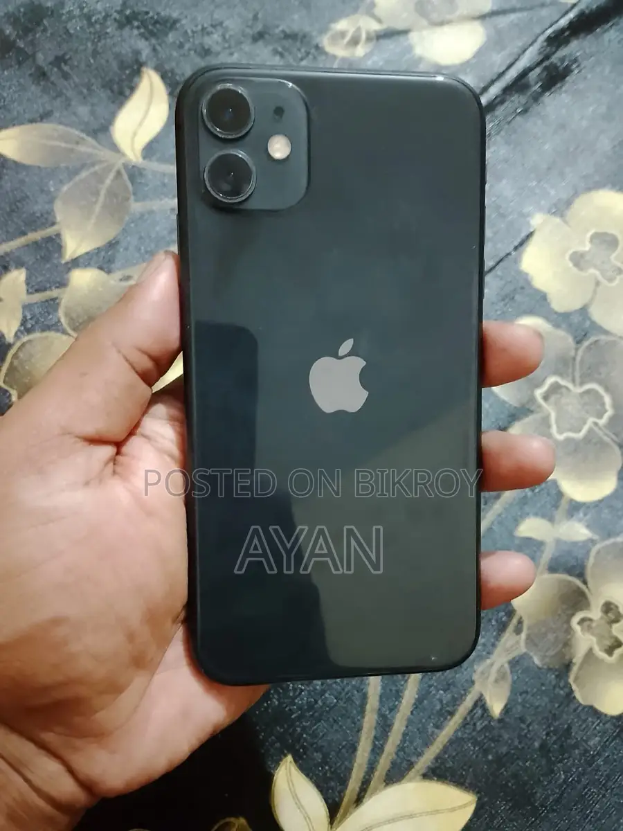 Apple iPhone 11 (Used)