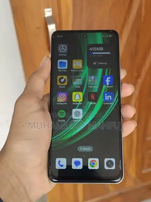 Realme 13 5G 8+4/128 (ব্যবহৃত)