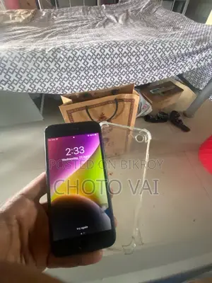 Apple iPhone 7 . (Used)