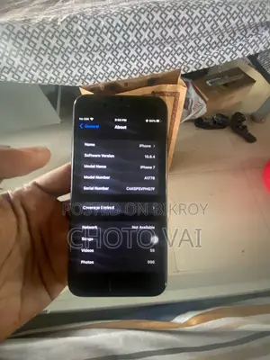 Apple iPhone 7 . (Used)
