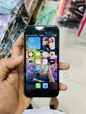 Apple iPhone 8 (Used)