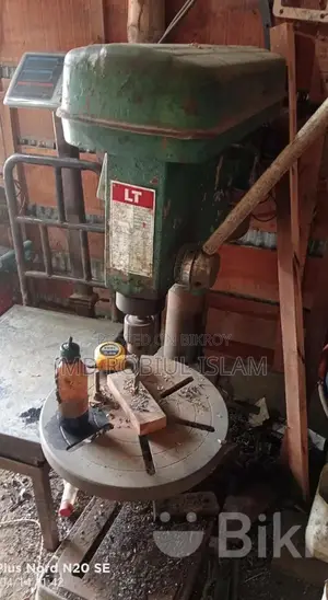 কারখানা সহ বিক্রি করতে চাই