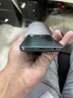 Vivo Y17s . (Used)