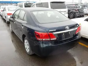 Toyota Premio F 2020