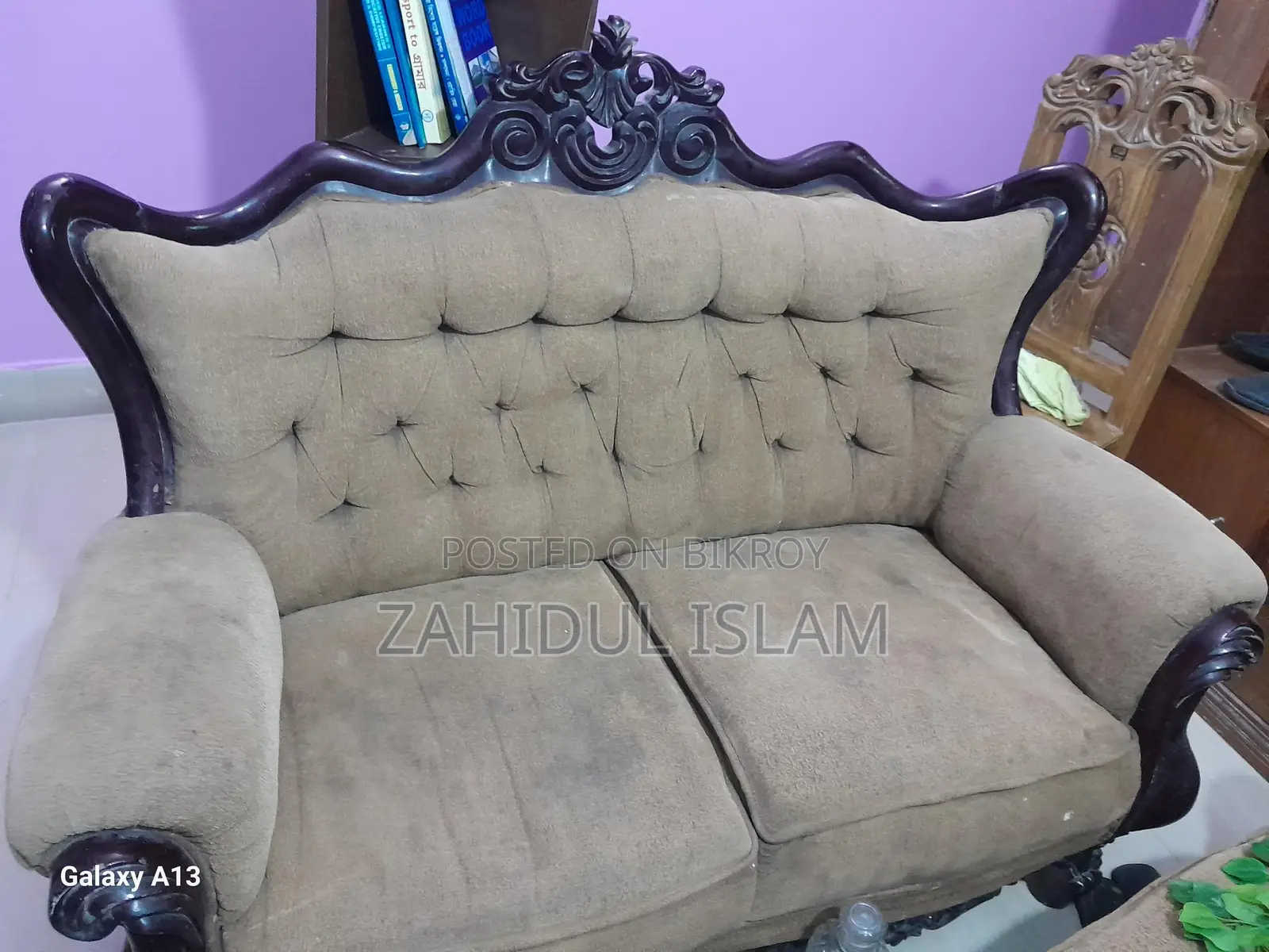 Attractive and Royal Sofa for Sale